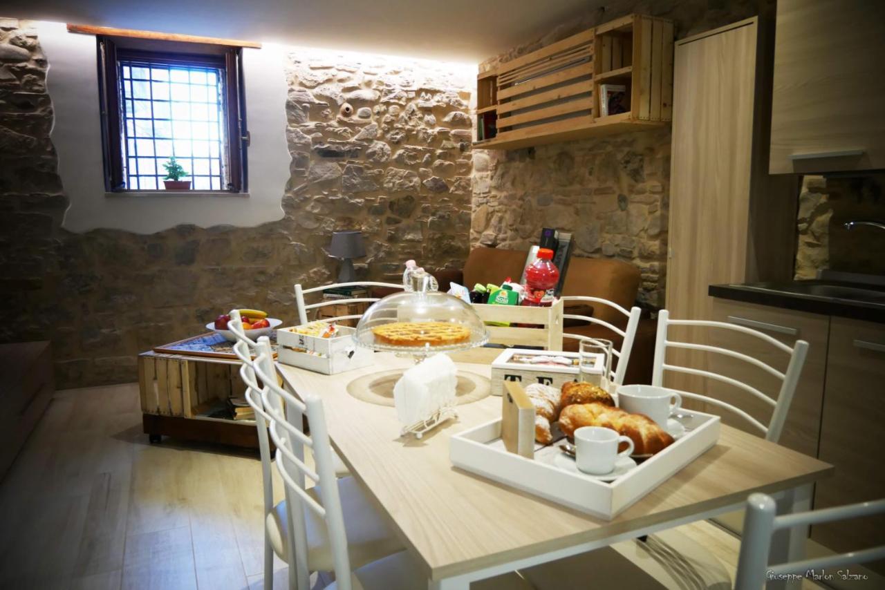 B&B Al Teatro Romano Benevento Buitenkant foto