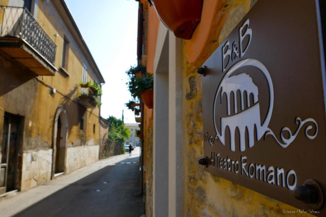 B&B Al Teatro Romano Benevento Buitenkant foto